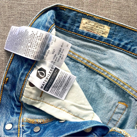 Levi’s denim shorts NWOT high rise 501 W27 - Picture 7 of 8